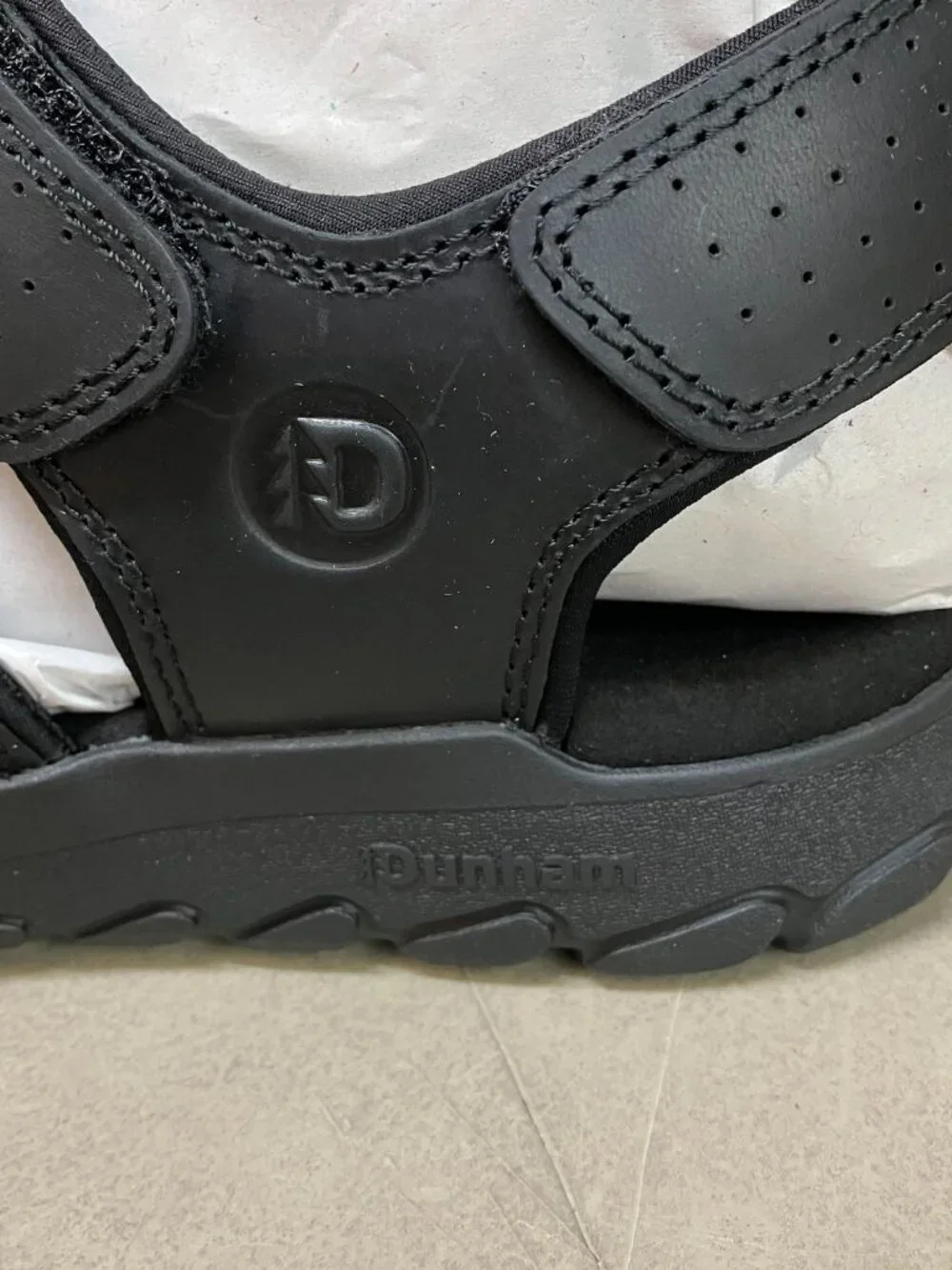 Dunham Norwood Fisherman Sandal Men's Size 8 Hook and Loop comfort Padded